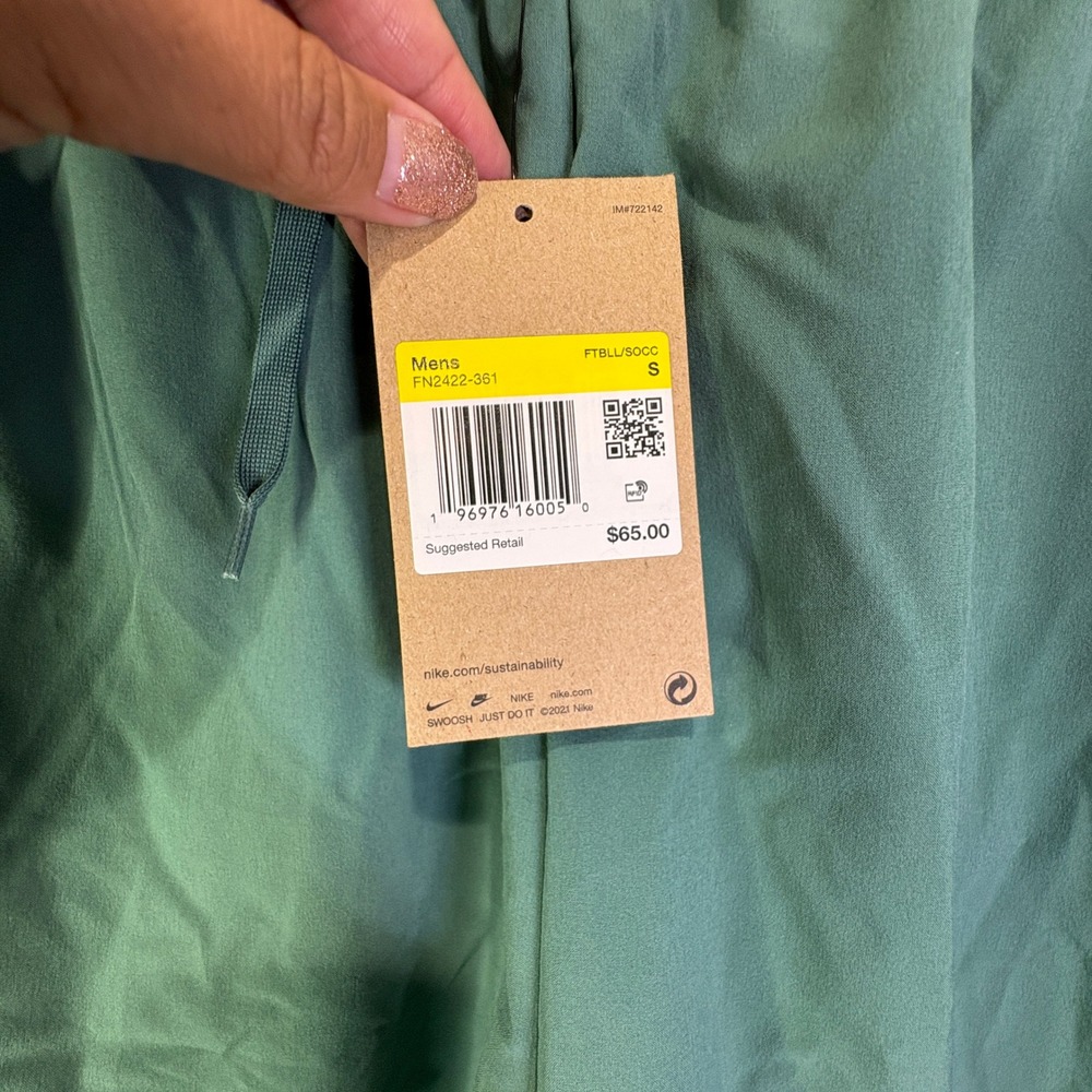 Nike Men's Dri-fit standard fit 5" length shorts size S FN2422-361 $65 MSRP - Picture 6 of 6
